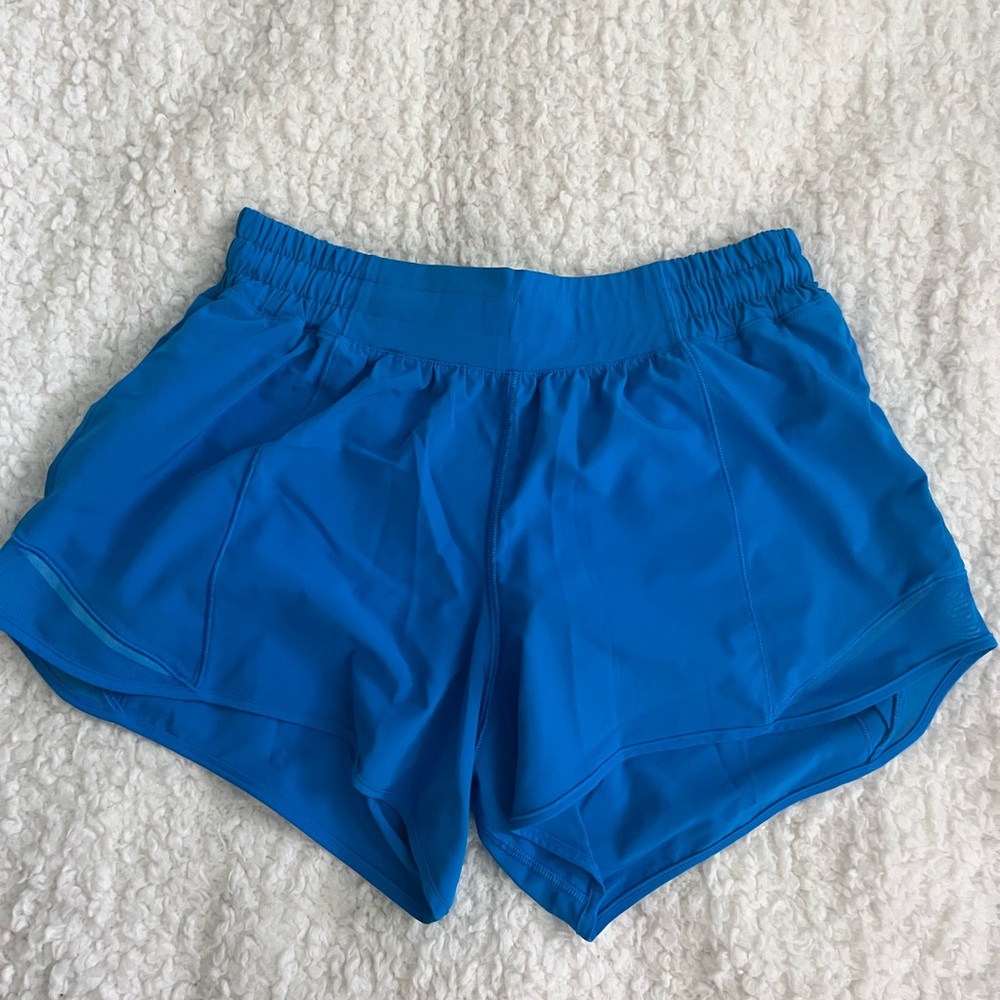 Lululemon Hotty Hot Lined Short 4”